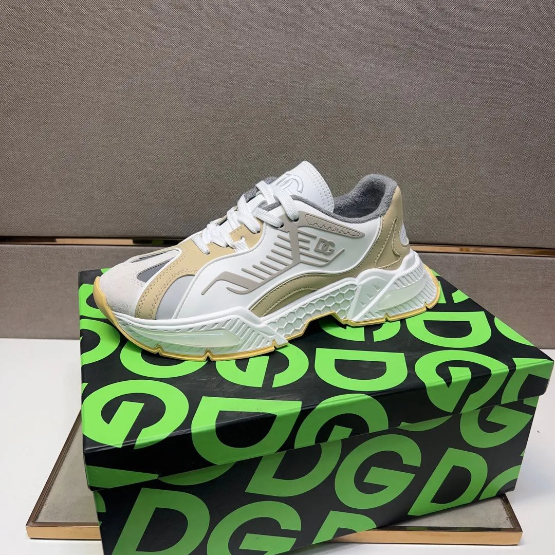 ⬛️Men's shoes 💰p560 [DG～] Couple casual shoes 2024z cabinet sales simultaneously 🔶Size: 35-44#️⃣ 🔷5 colors🔜The upper is made of multi-material splicing ➕Towel lining, comfortable and breathable, sole: original comfortable and wear-resistant outsole, ⚠️real thing📱photographed🎬real thing is better📢📢📢
